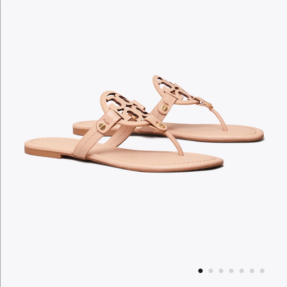 brand new tory burch sandels !!! no box but never worn :)